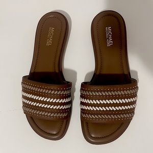 Michael Kors Whipstitch Slides Size 6